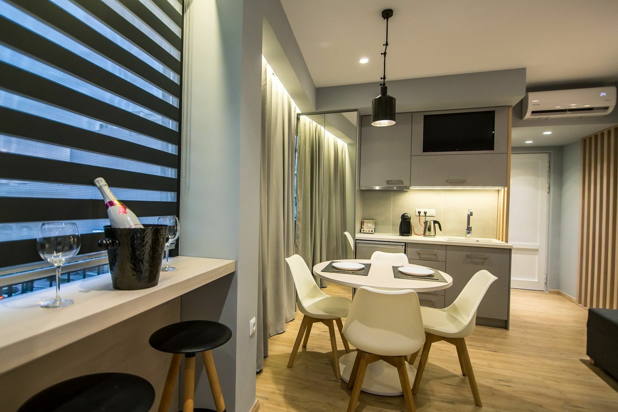 Preveza Suite Stay Leoforos Irinis 84B Екстериор снимка